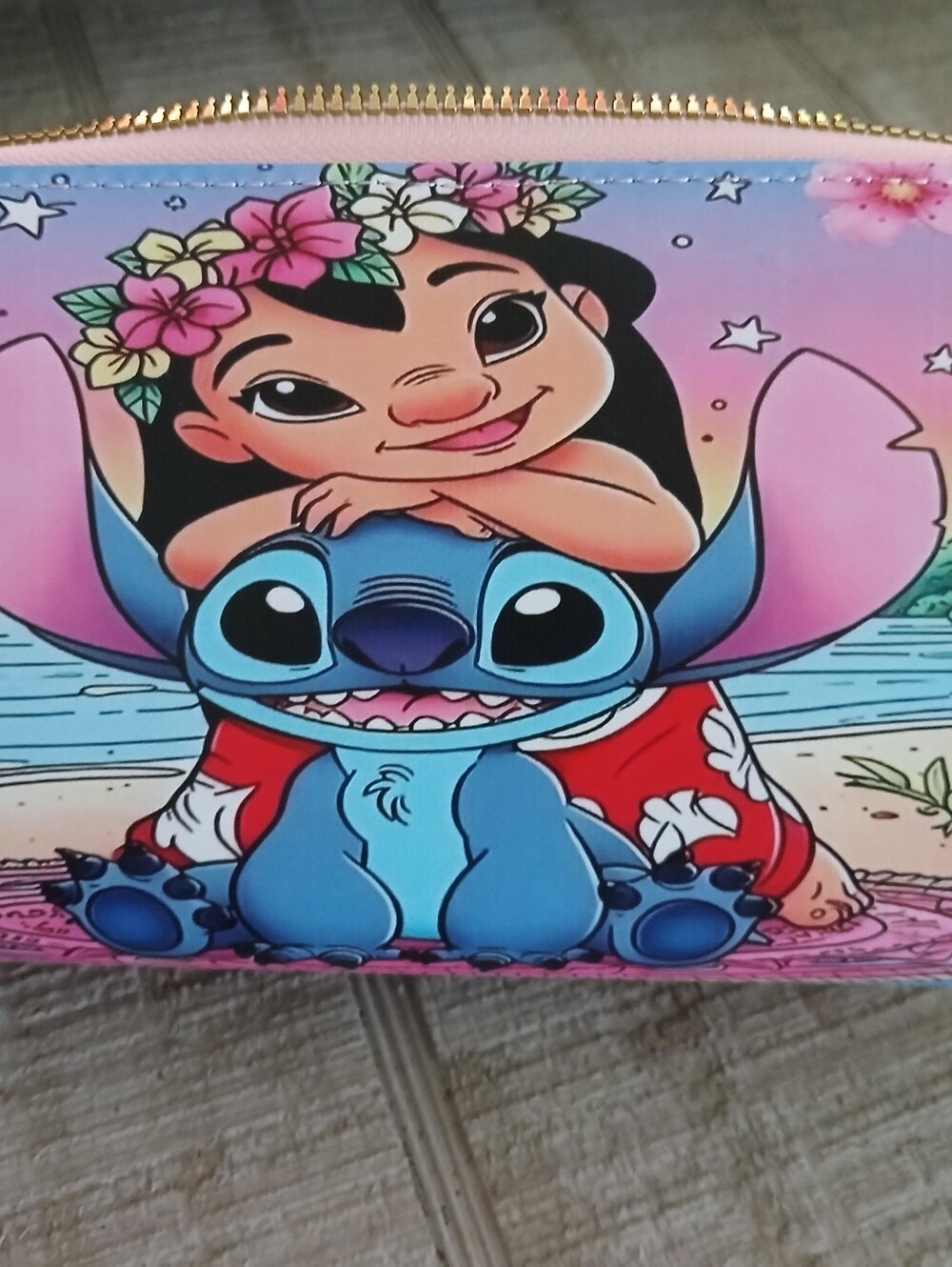 NWOT LILO AND STITCH OHANA FULL ZIP CLUTCH WALLET